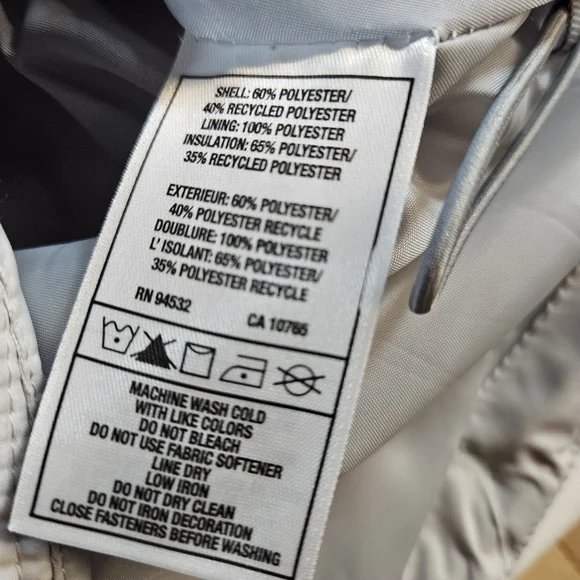 Storm Creek NWT Women's Front Runner Eco Insulated Quilted Vest Gray The Classic - Picture 7 of 10